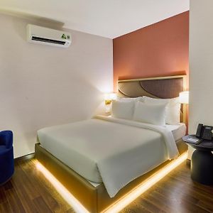 Deluxe  Without Window King Room